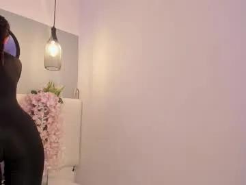 alice_lodge — Current Goal: masturbating with fingers + control x2min at 150 tokens -- Next Goal: Plug anal + doggy + control dommi x3min -- Make vibrate  my toy  #skinny #smalltits #heels #nonude #latex