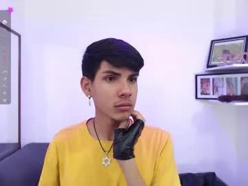 david_925_ — GOAL: Naked + Oral+ Dildo with condensed milk [46 tokens remaining] WelCUM guys!Tip menu is active /tipmenu to see it #latino #bbc #feet #bigdick #18