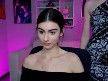 flora_ri — GOAL: tease [440 tokens remaining]  private is open  #cute #lovense #nonude #shy #18