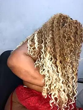 Meellcarioca — Dildo bucetinha