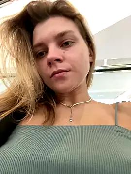 ValenciaShock — PLAY WITH MY SWEET NIPPLES